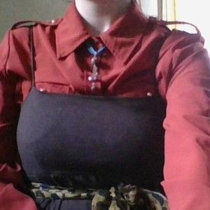 Meet your Posher, Kayla